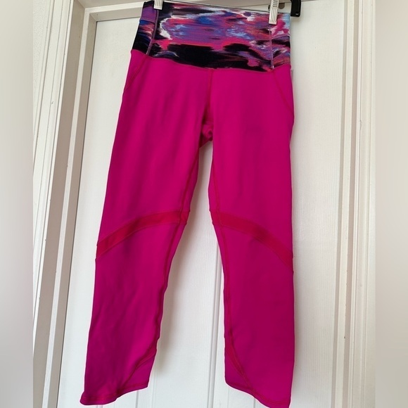 Lululemon Hi Rise Wunder Under Crop Barbie Pink Jewelled Magenta Pigment Wind 4 - Picture 6 of 10